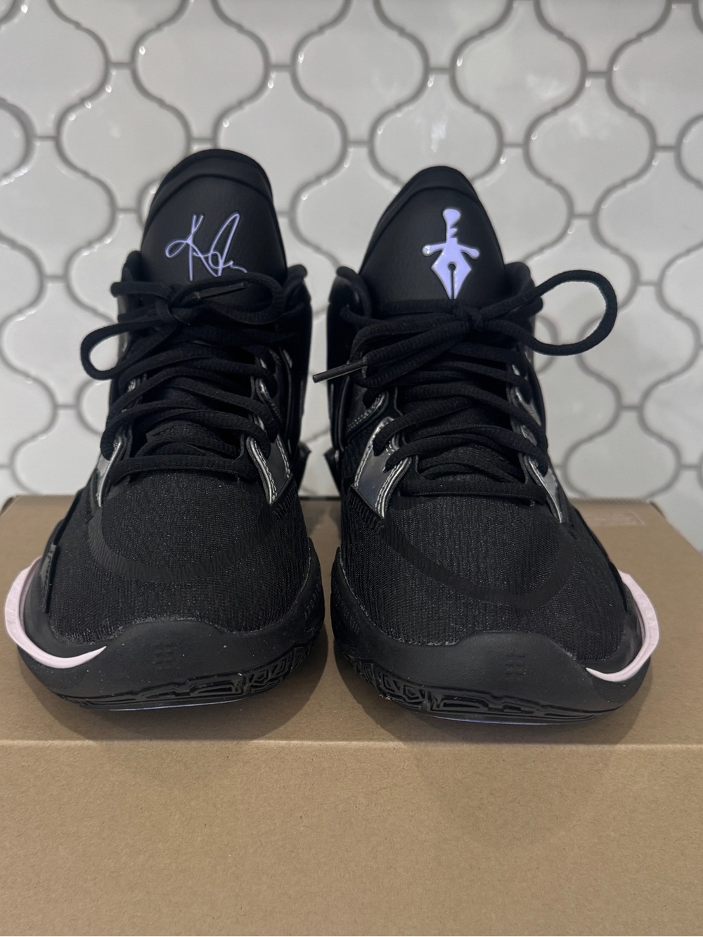 Nike Kyrie Flytrap 6 Black Purple Basketball Shoes Youth 6Y Women's 7.5 NWT - Picture 3 of 9